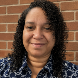 Leslie Mojica Fernandez. Website Headshot Aug 2026